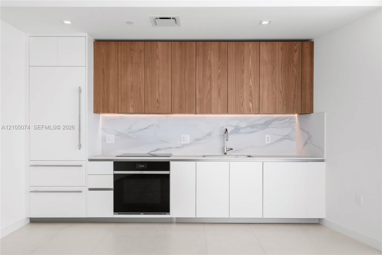 1400 Biscayne Blvd , Unit 3407, Miami, FL 33132 Photo