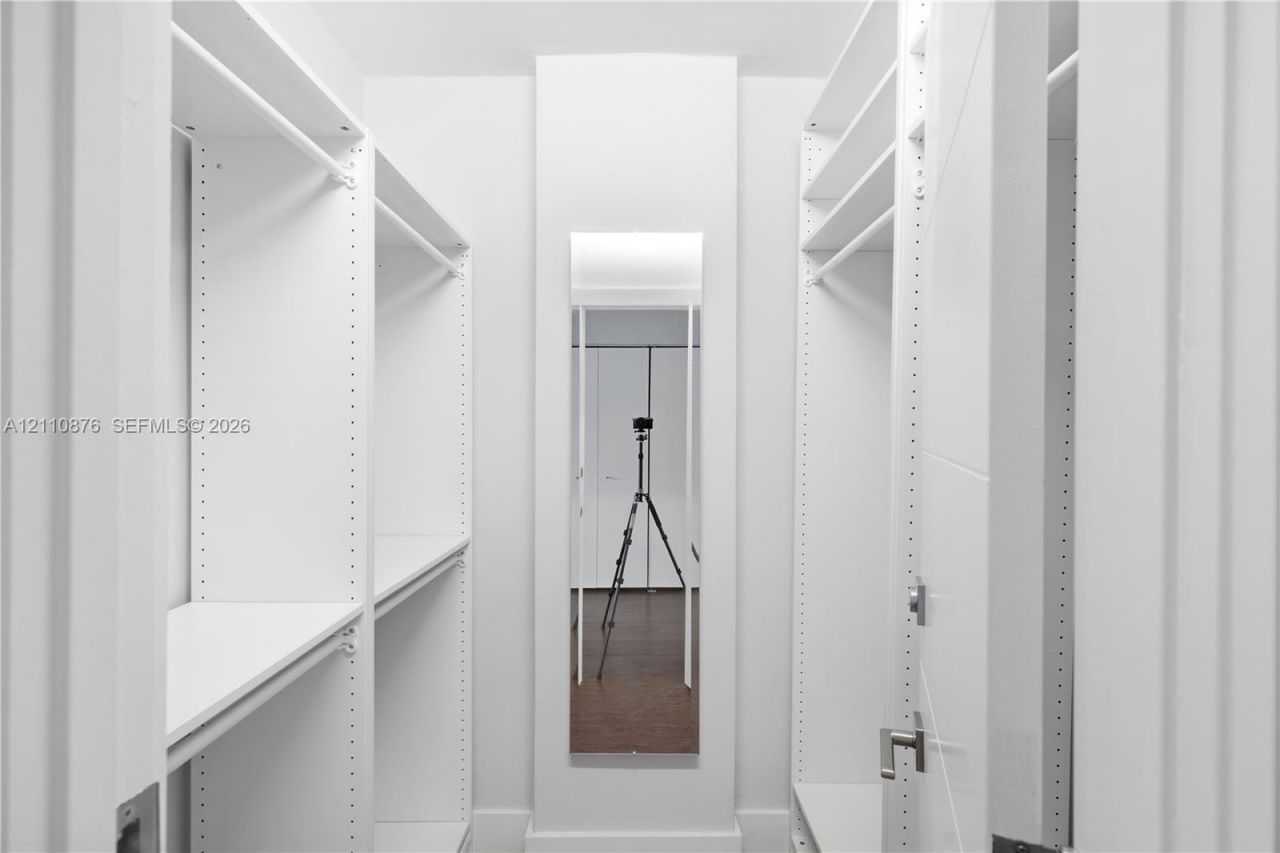 19380 Collins Ave , Unit 1219, Sunny Isles Beach, FL 33160 Photo