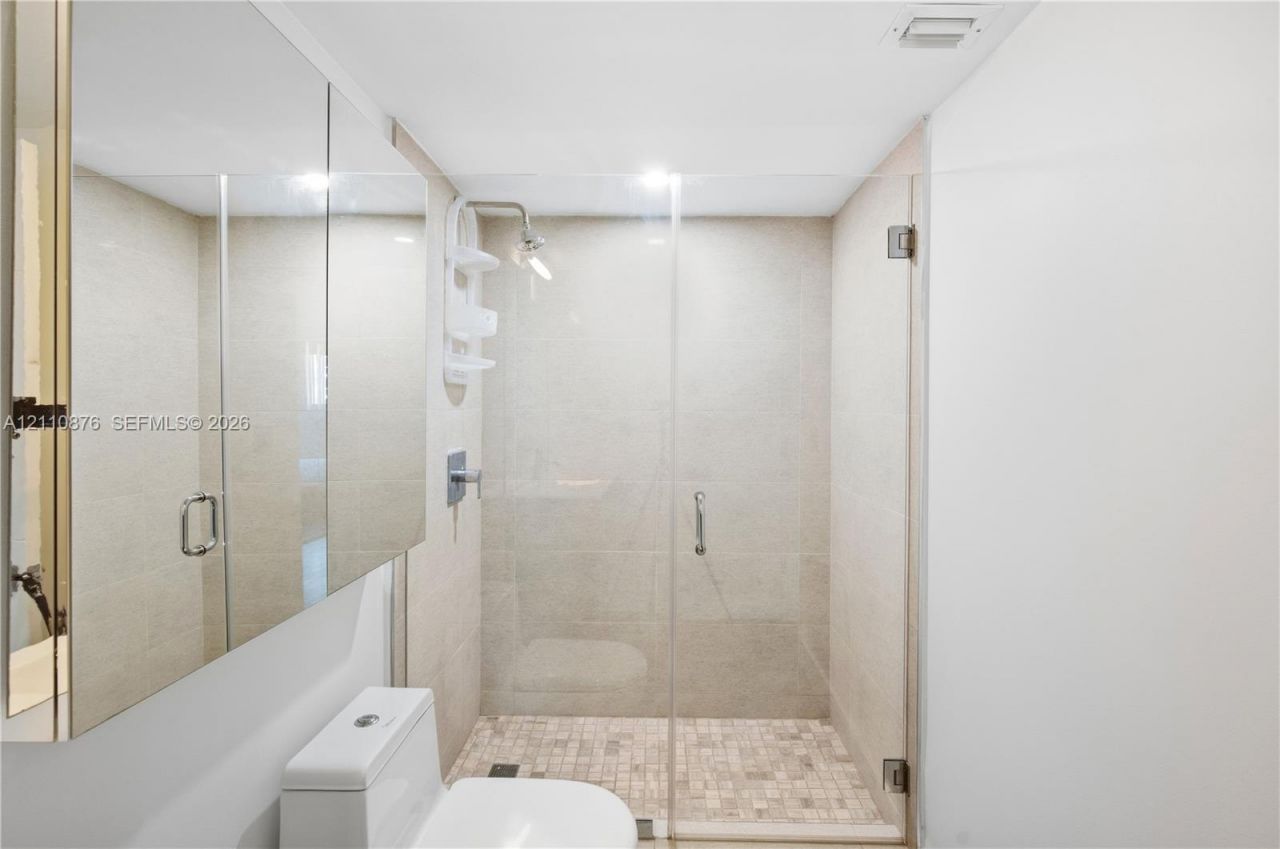 19380 Collins Ave , Unit 1219, Sunny Isles Beach, FL 33160 Photo