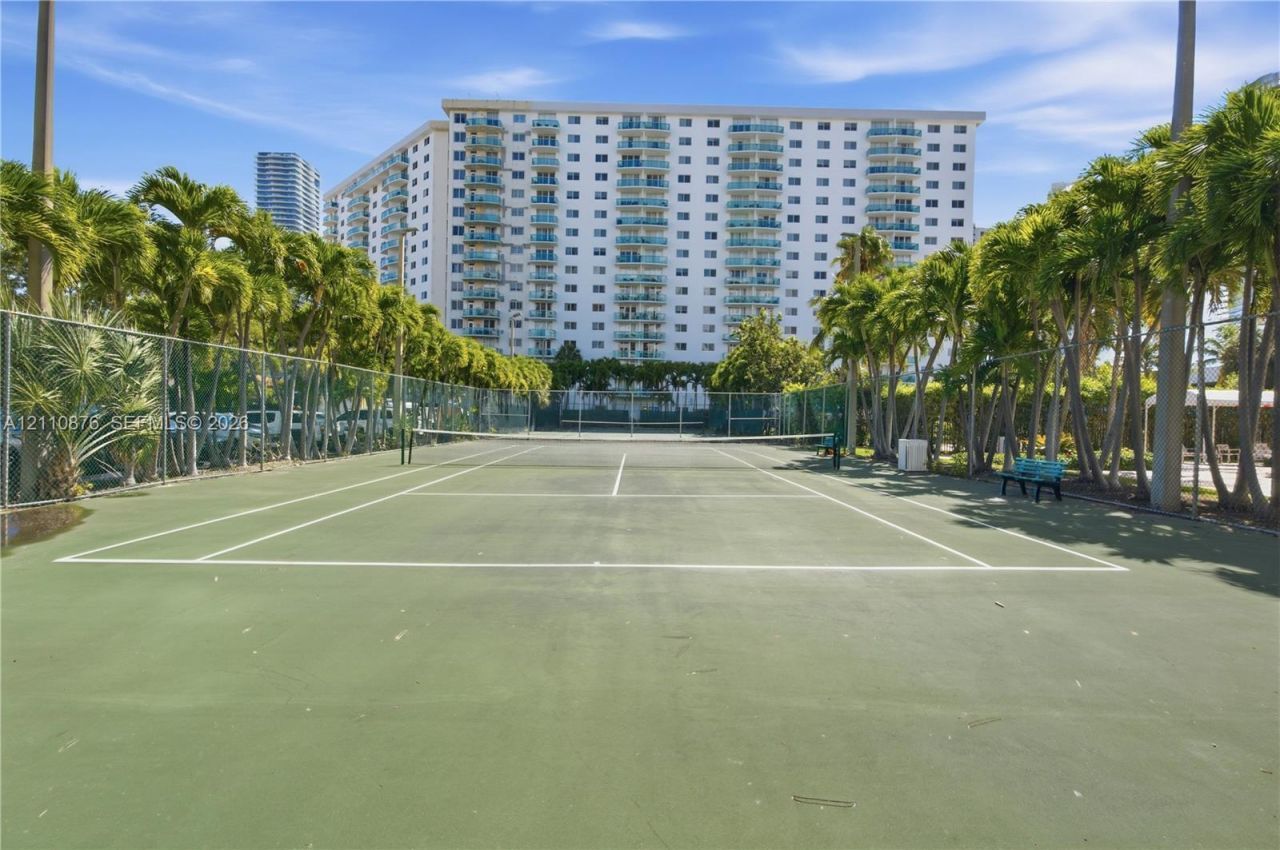 19380 Collins Ave , Unit 1219, Sunny Isles Beach, FL 33160 Photo