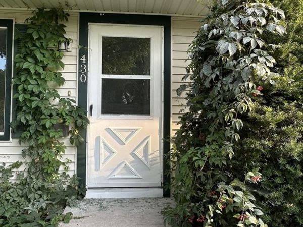 430 Spring Avenue , DeKalb, IL 60115