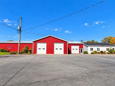 6929 State Route 20 , Waterville, NY 13480