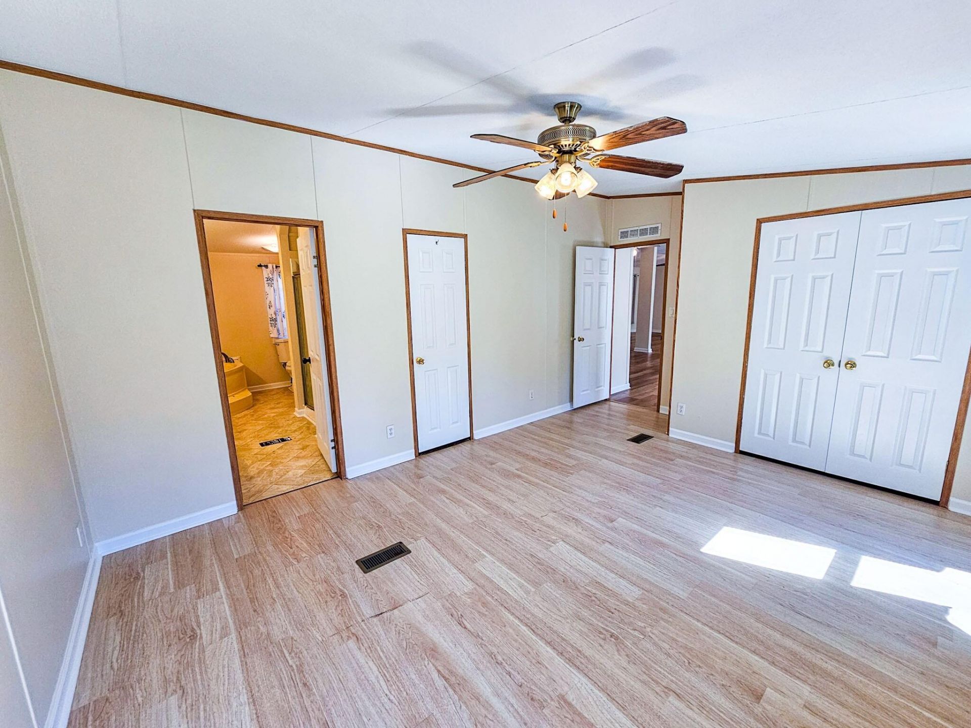 817 Catawba Hill Court Photo 19