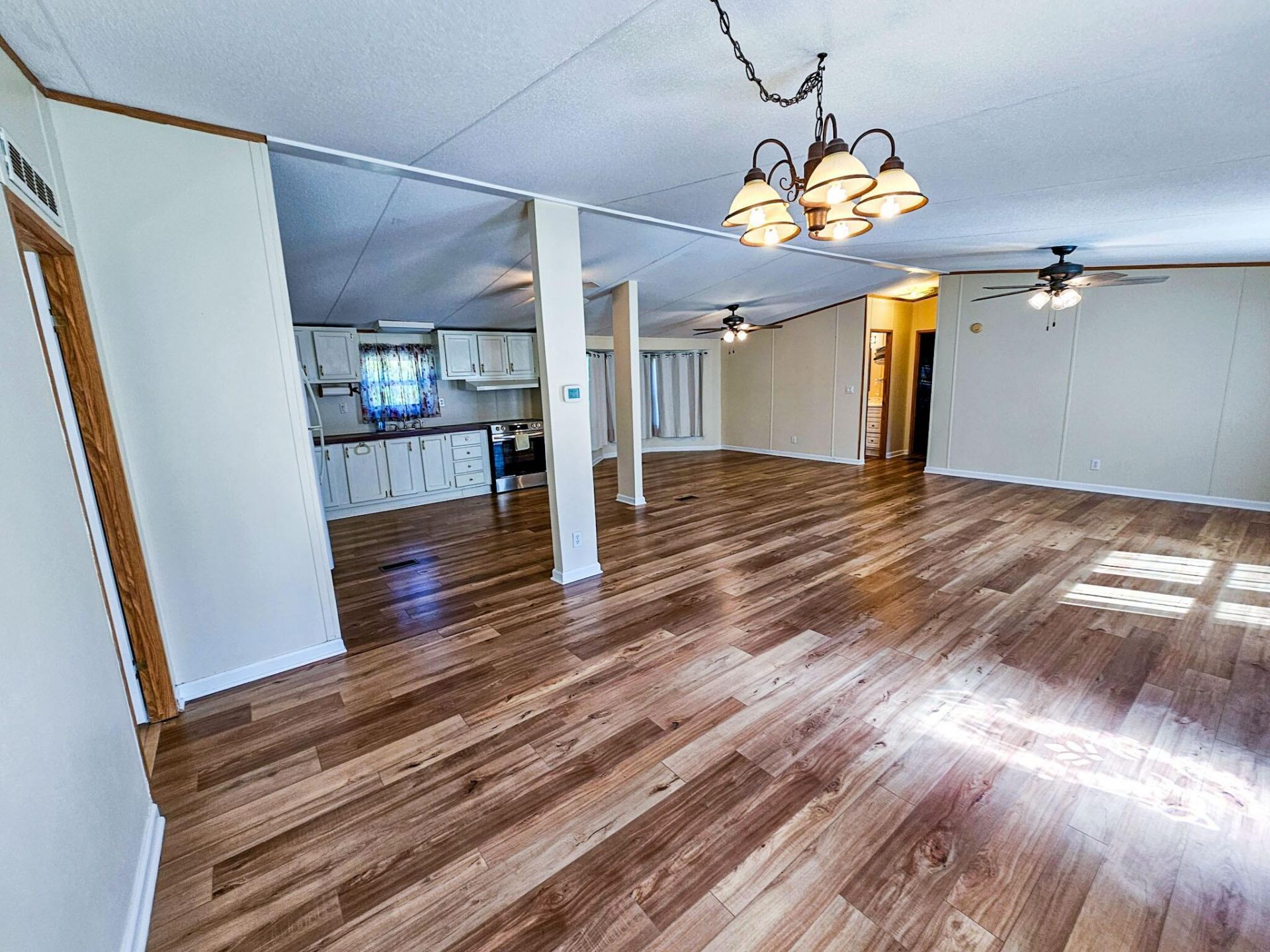 817 Catawba Hill Court Photo 7