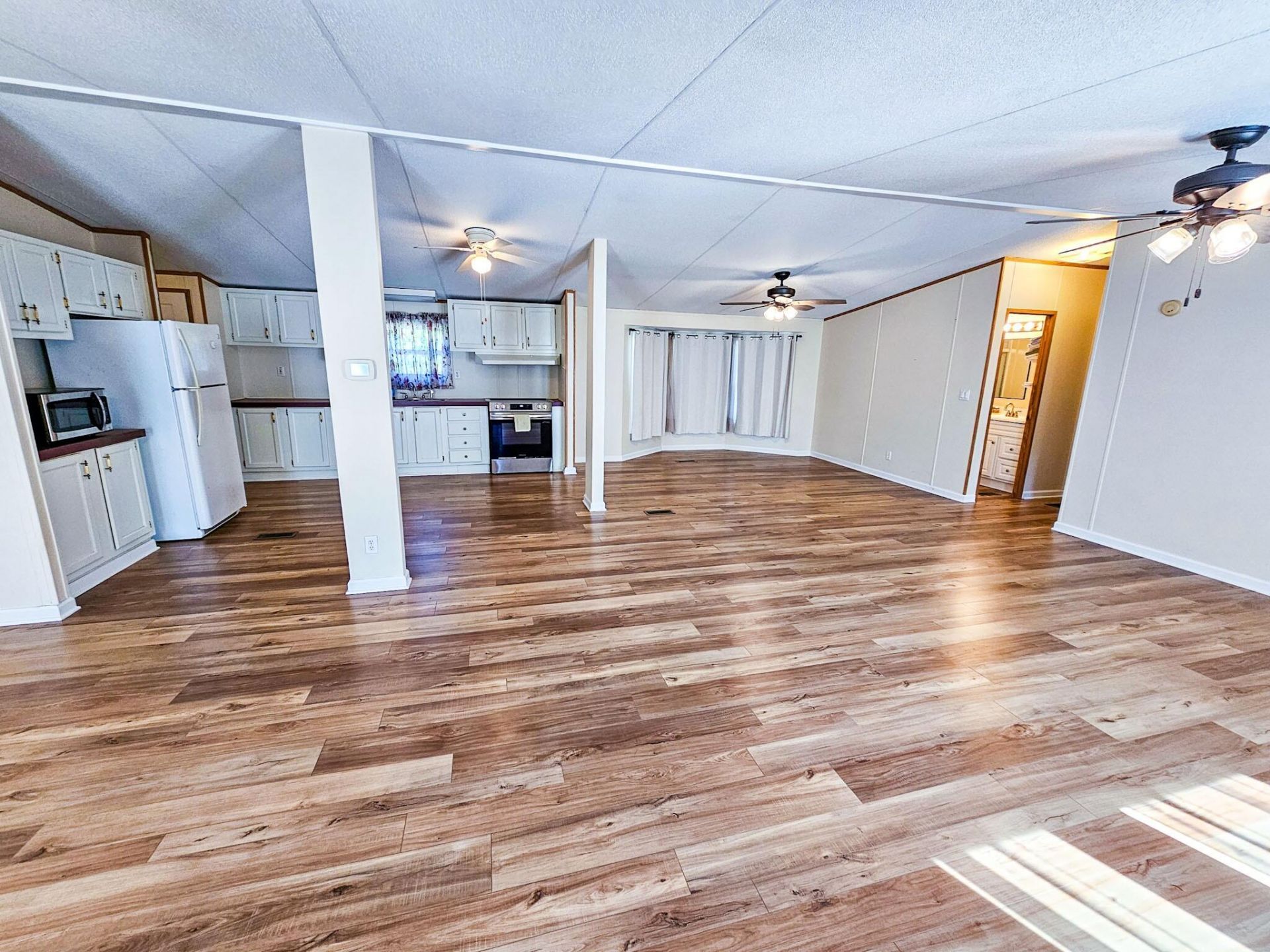817 Catawba Hill Court Photo 8
