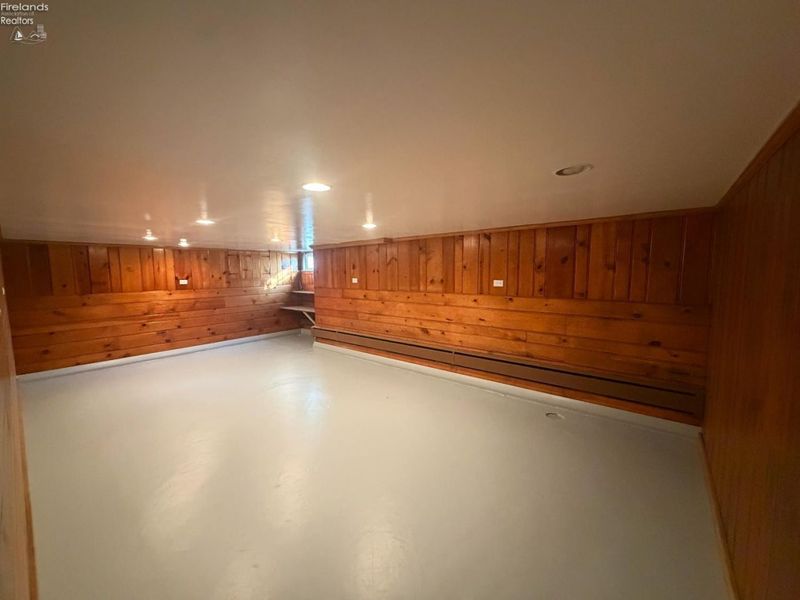 817 Seneca Avenue, Huron, OH 44839 Photo 32