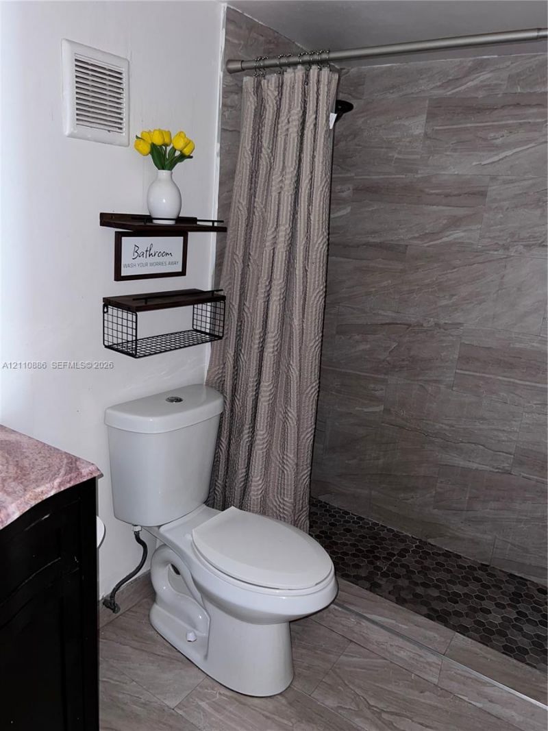 7101 Miami Lakes Dr, Unit Q12, Miami Lakes, FL 33014 Photo