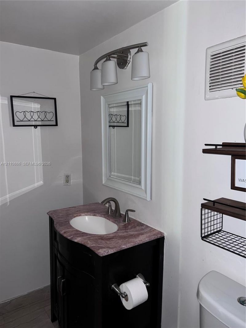 7101 Miami Lakes Dr, Unit Q12, Miami Lakes, FL 33014 Photo