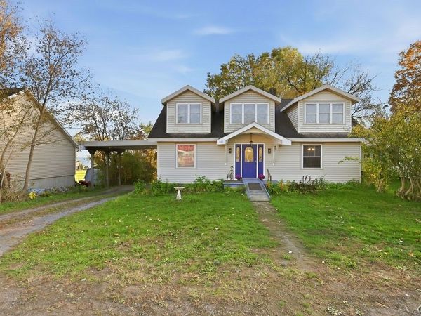 665 St Rt 49, Bernhards Bay, NY 13028