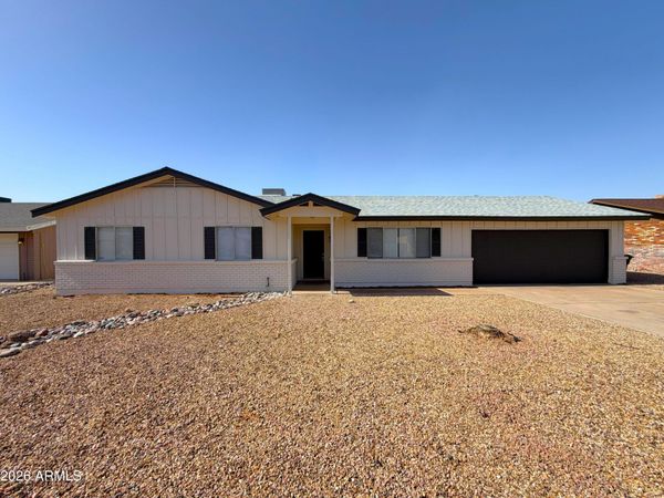 1354 N ROCA, Mesa, AZ 85213