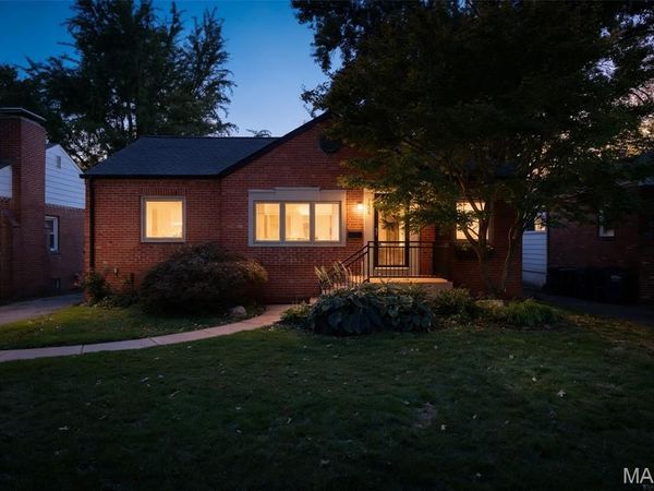 7808 Garden Avenue , Shrewsbury, MO 63119