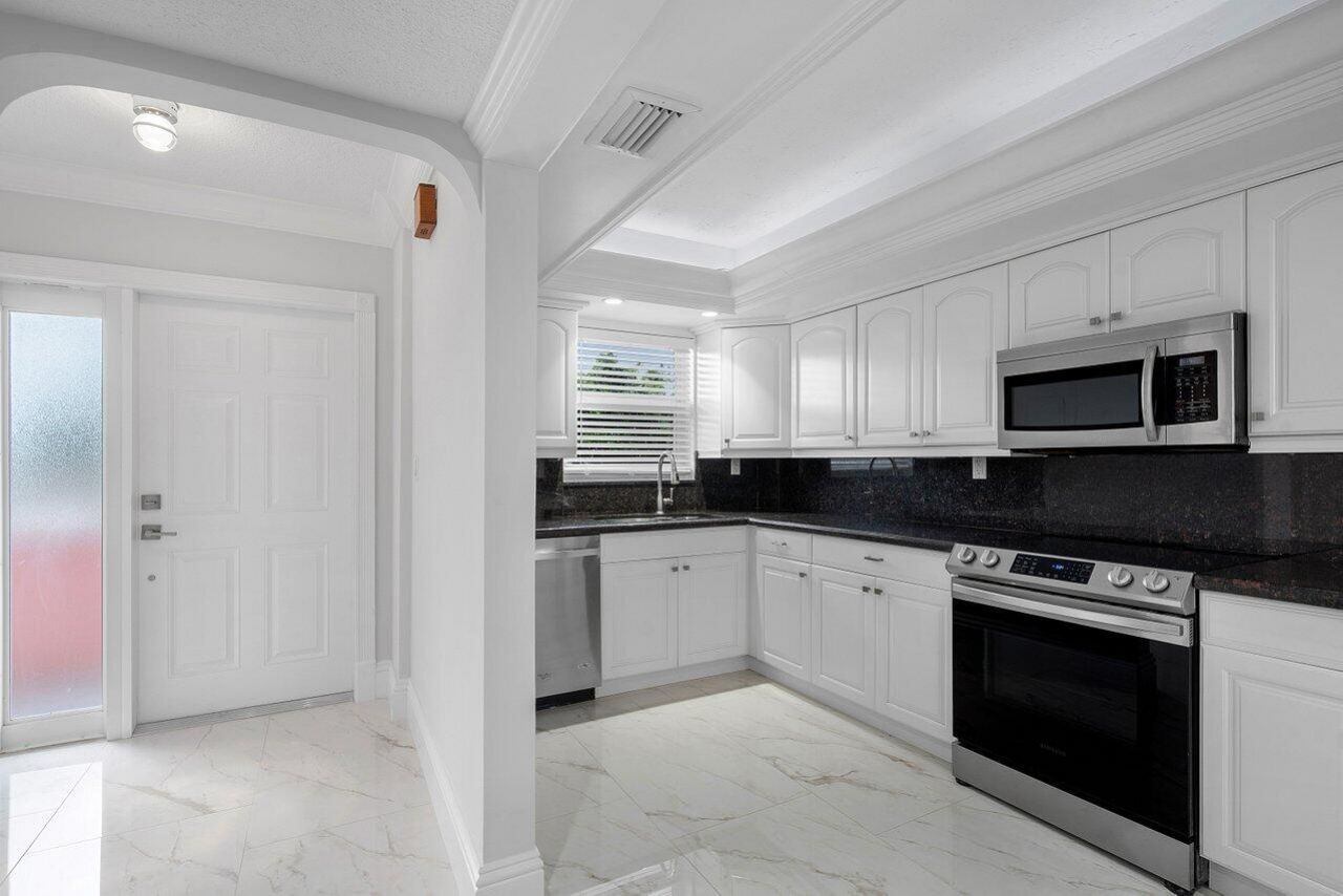 1001 E Camino Real, Unit 1050, Boca Raton, FL 33432 Photo
