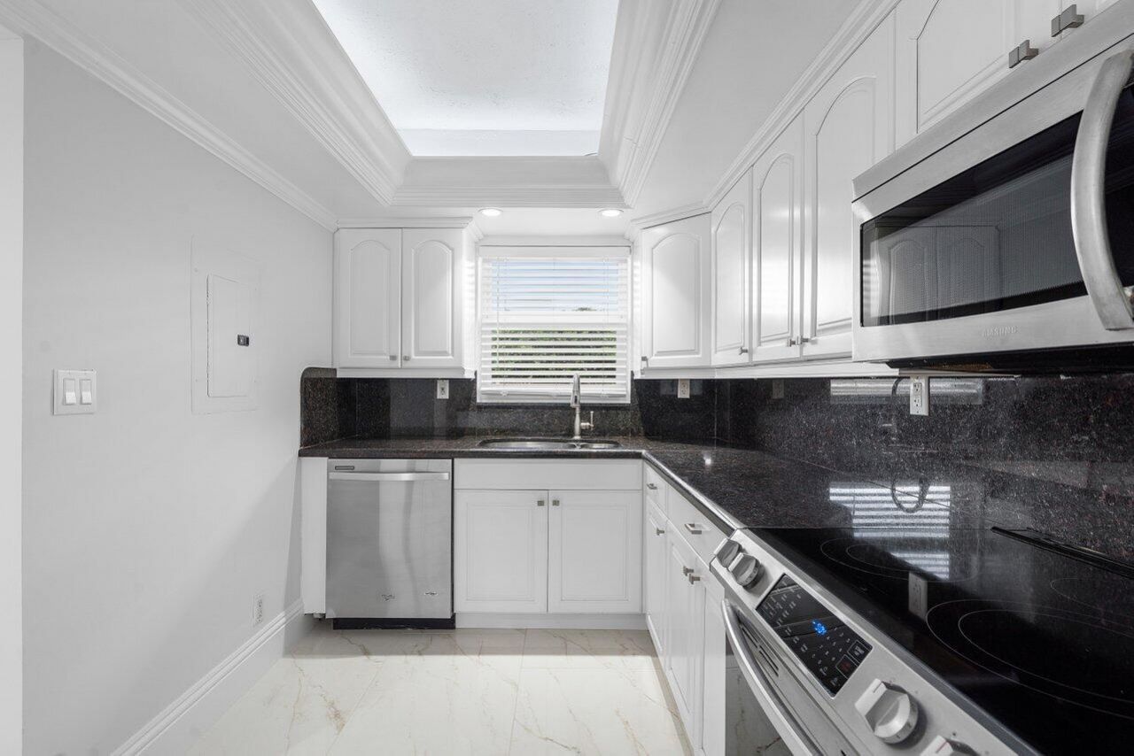 1001 E Camino Real, Unit 1050, Boca Raton, FL 33432 Photo
