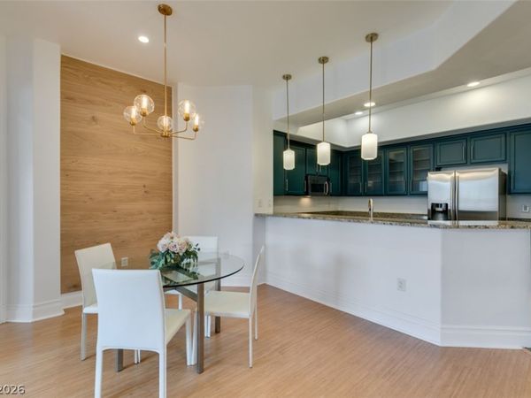 50 E Serene Avenue, Unit 323, Las Vegas, NV 89123