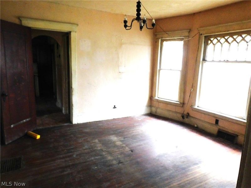 510 W 40th Street, Ashtabula, OH 44004 Photo 9