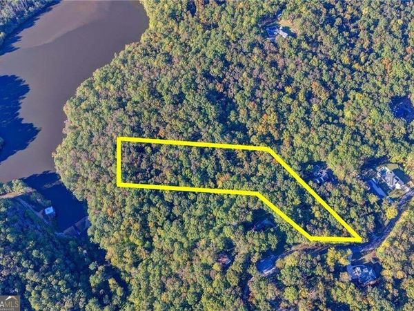 5710 E Ridge Drive, Douglasville, GA 30135