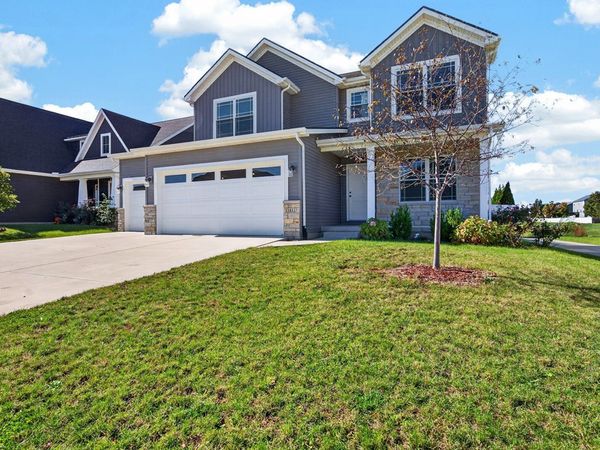 1411 Lincoln Park Drive , Bloomington, IL 61705