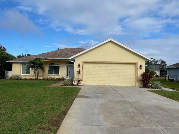 813 BOUNDARY BOULEVARD , ROTONDA WEST, FL 33947