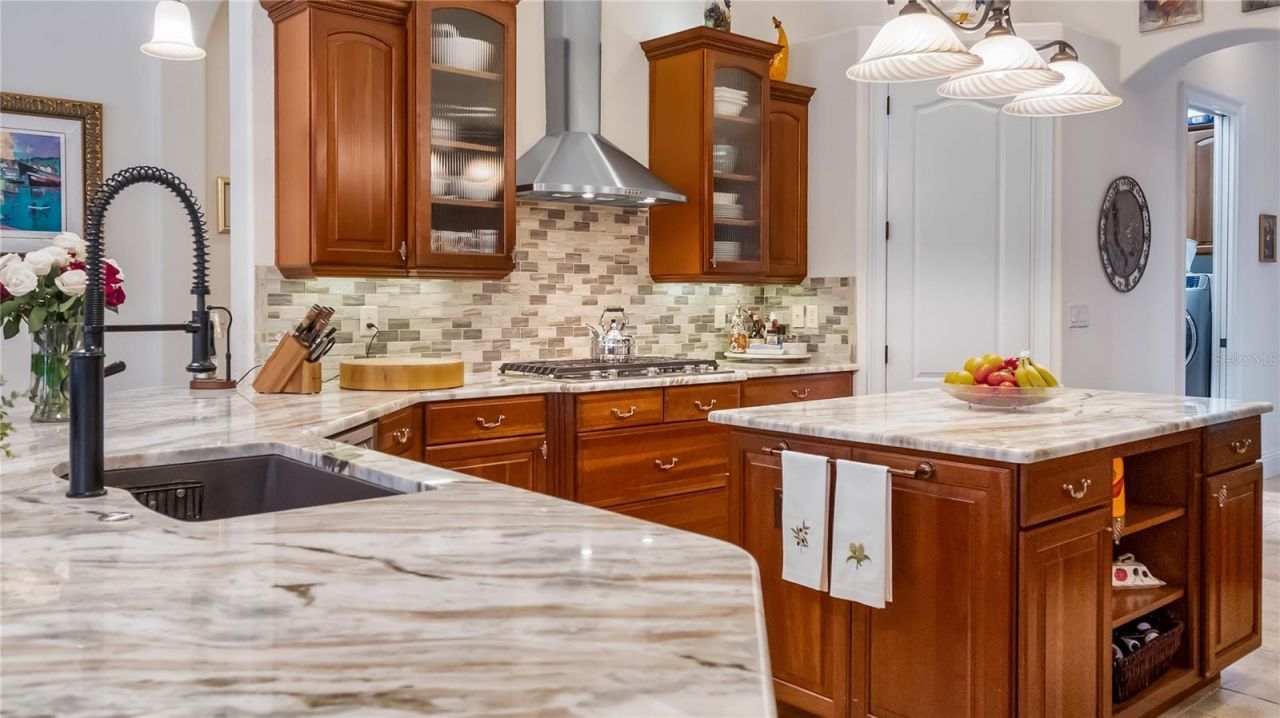 9524 San Fernando Court, Howey in the Hills, FL 34737 Photo