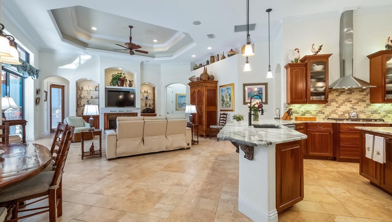 9524 San Fernando Court, Howey in the Hills, FL 34737 Photo