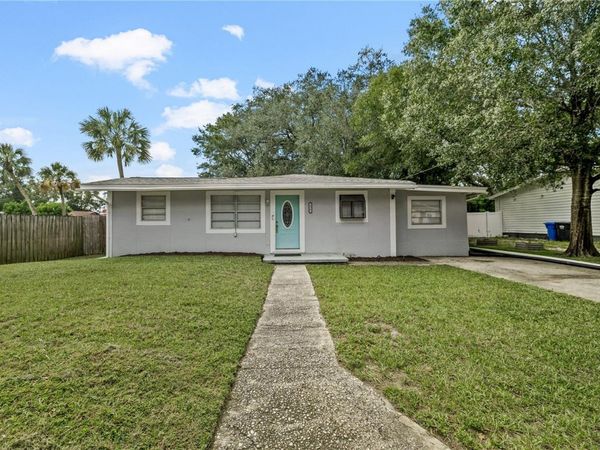 14902 PINECREST ROAD , TAMPA, FL 33613