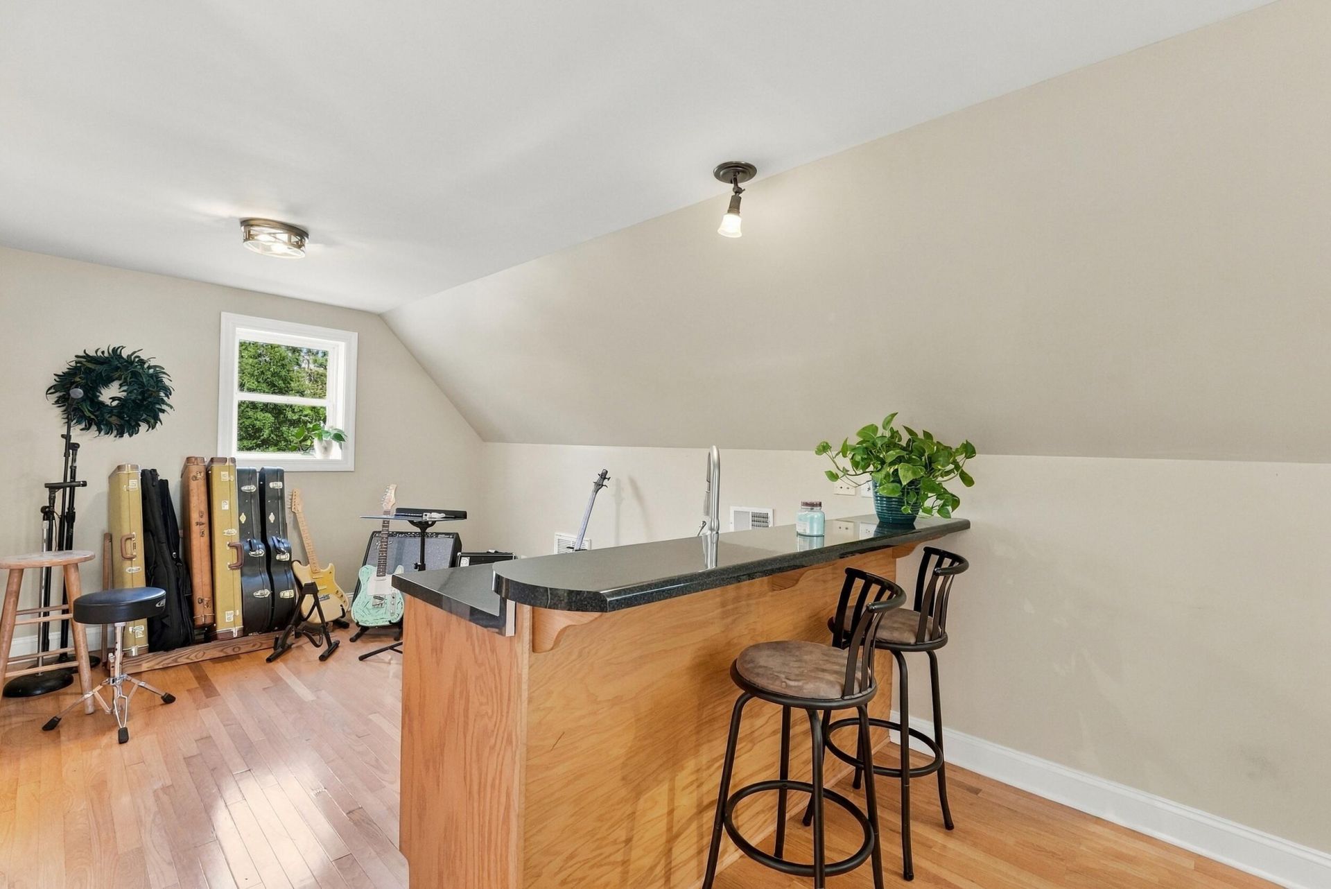 210 Knotty Oak Drive Photo 30