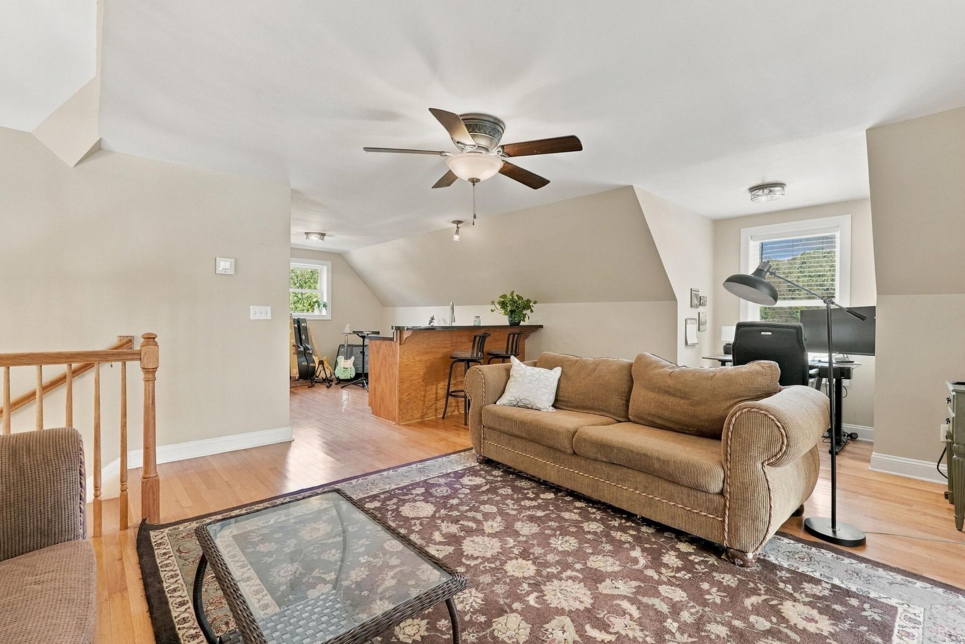 210 Knotty Oak Drive Photo 8