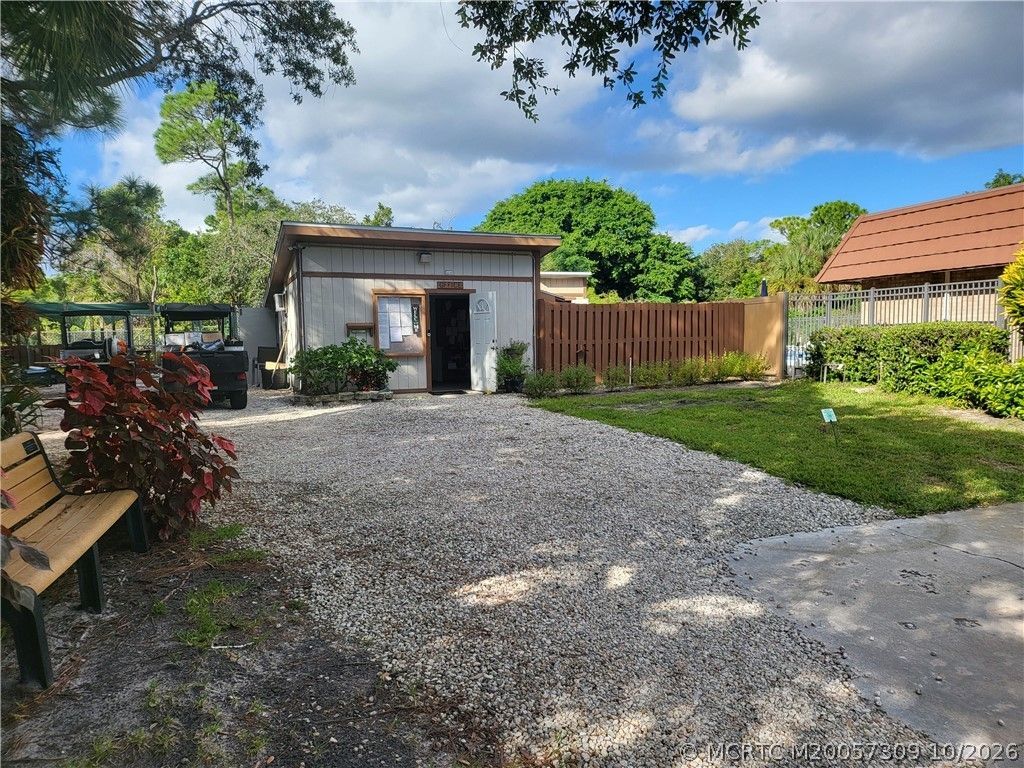 5937 SE Riverboat Drive Se, Unit 616, Stuart, FL 34997 Photo