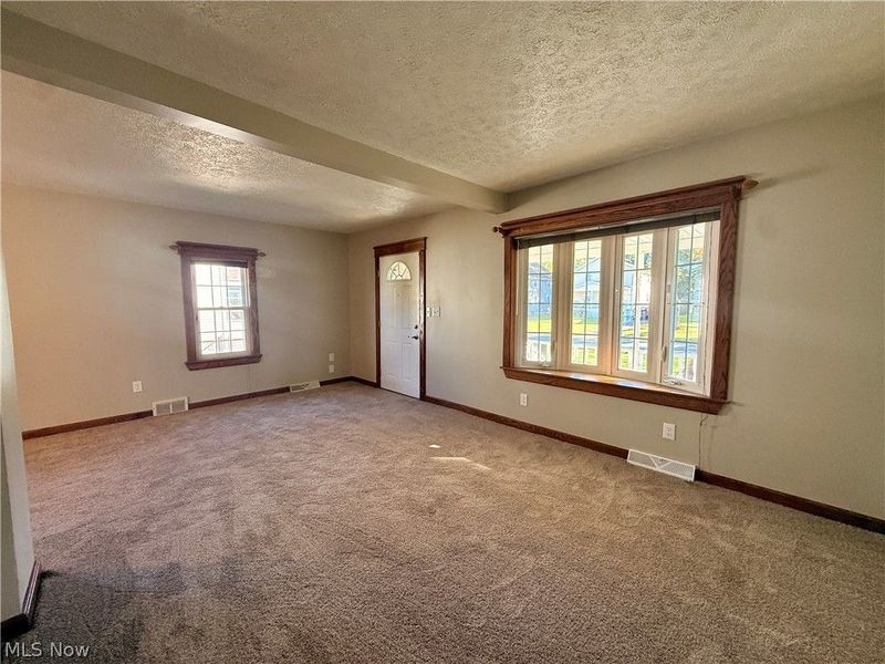 1633 E 34th Street, Lorain, OH 44055 Photo 7