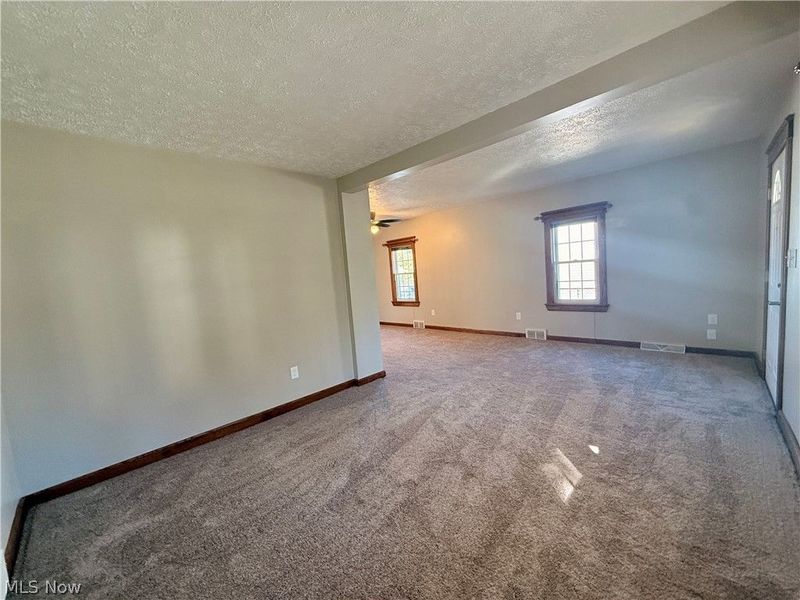 1633 E 34th Street, Lorain, OH 44055 Photo 8