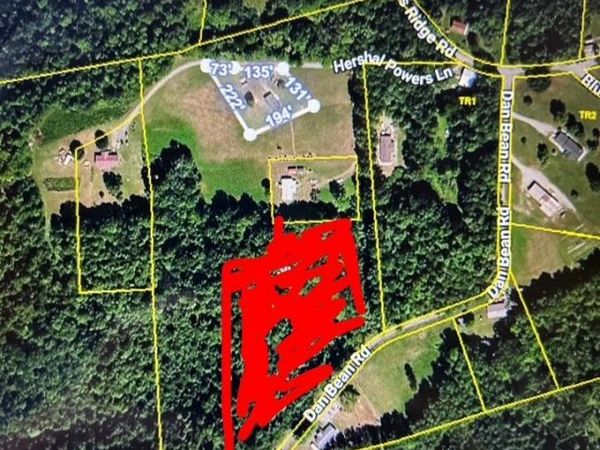 Hershel Powers (off Dan Bean) Lane, Speedwell, TN 37870