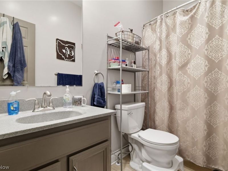 1726 W 31st Place, Cleveland, OH 44113 Photo 16