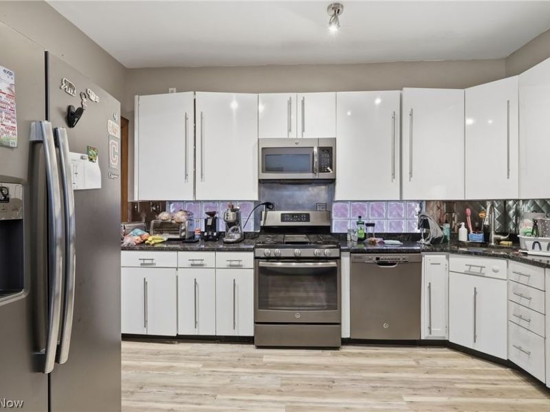 1726 W 31st Place, Cleveland, OH 44113 Photo 21