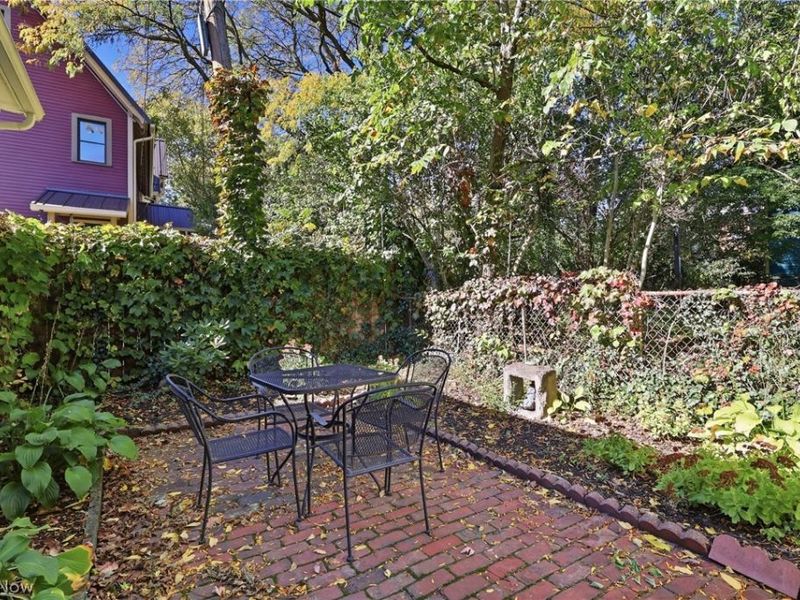 1726 W 31st Place, Cleveland, OH 44113 Photo 32