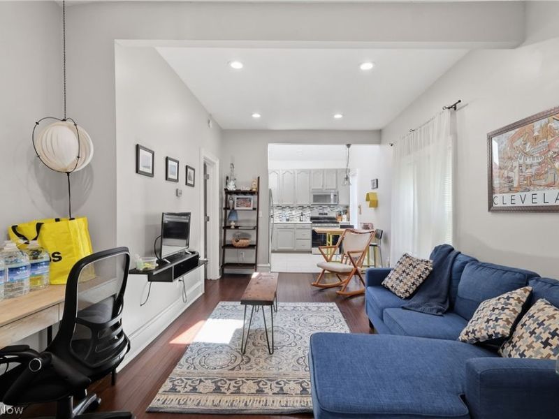 1726 W 31st Place, Cleveland, OH 44113 Photo 7