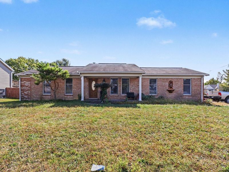 8310 Tamarack Drive, Florence, KY 41042 Photo 1