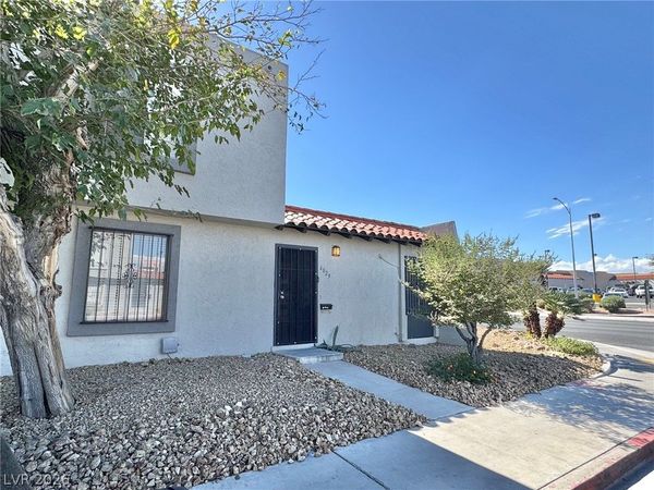 6029 Pebble Beach Boulevard , Las Vegas, NV 89108