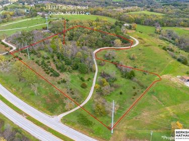 13131 Calhoun Road, Omaha, NE 68152