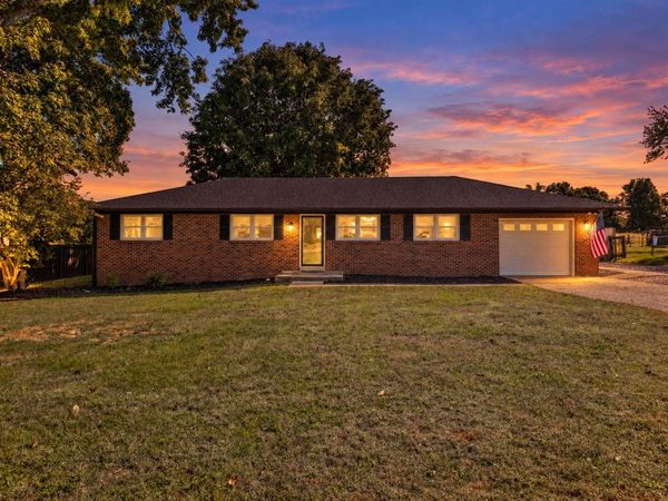 179 Cambridge Circle , Rockfield, KY 42274