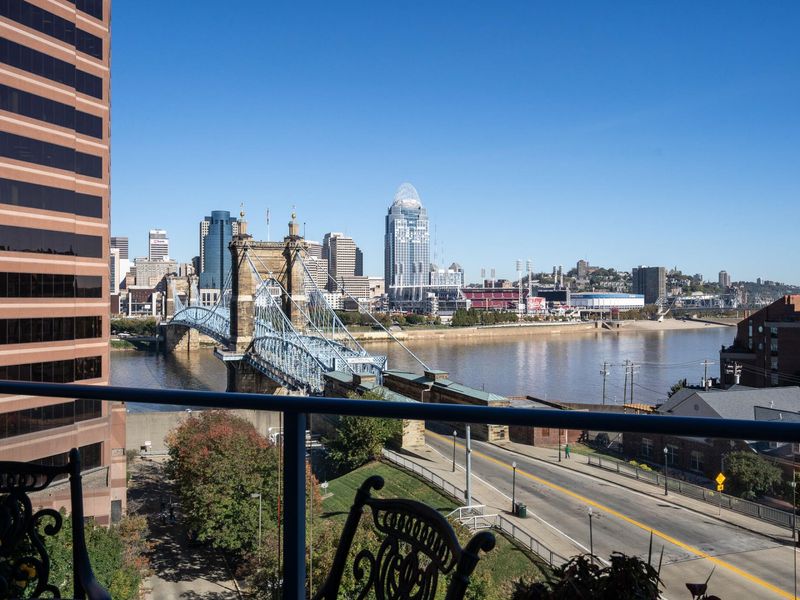 1 Roebling Way, Unit 603, Covington, KY 41011 Photo 13