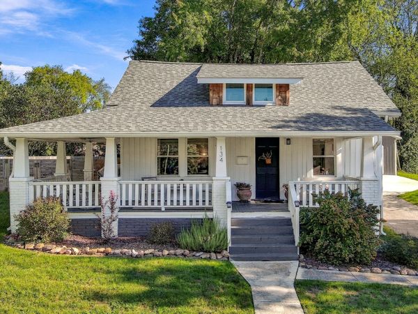 134 Hillcrest Drive, Knoxville, TN 37918