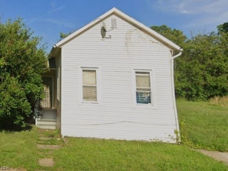 3325 E 49th Street, Cleveland, OH 44127 Photo 1