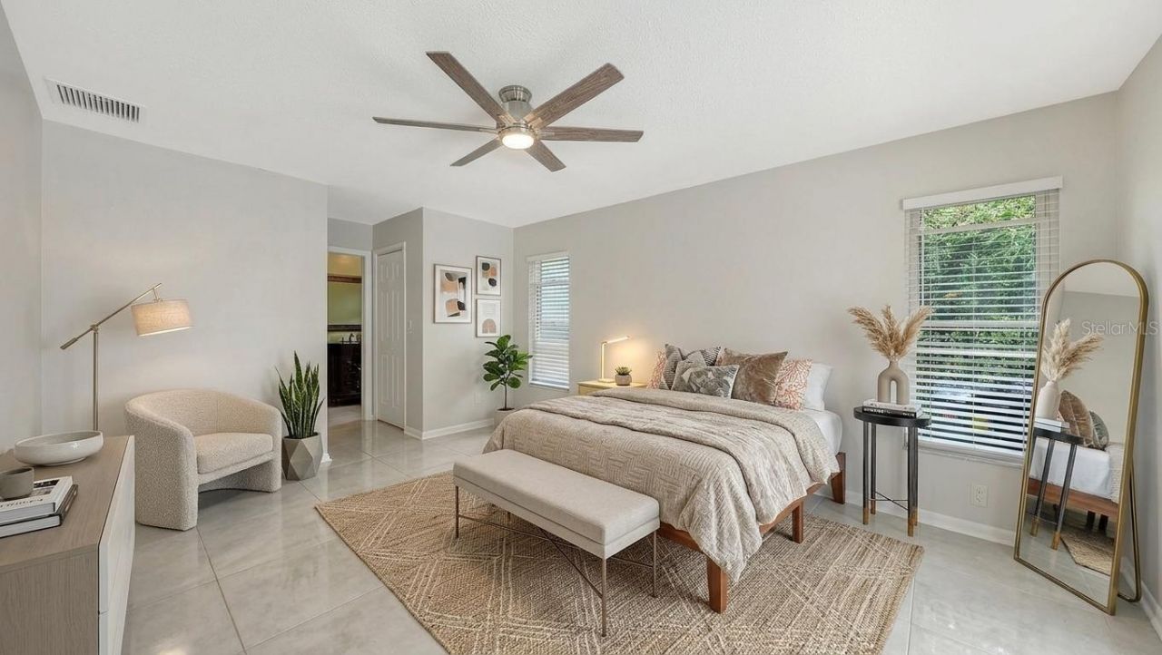 2295 Pine View Circle, Sarasota, FL 34231 Photo
