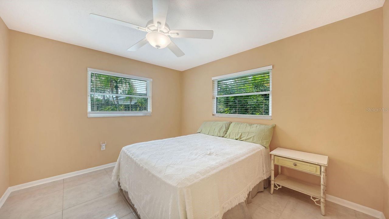 2295 Pine View Circle, Sarasota, FL 34231 Photo