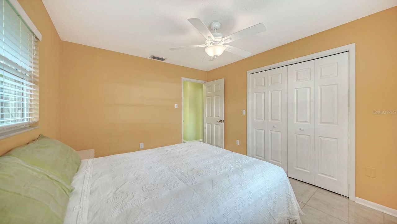 2295 Pine View Circle, Sarasota, FL 34231 Photo