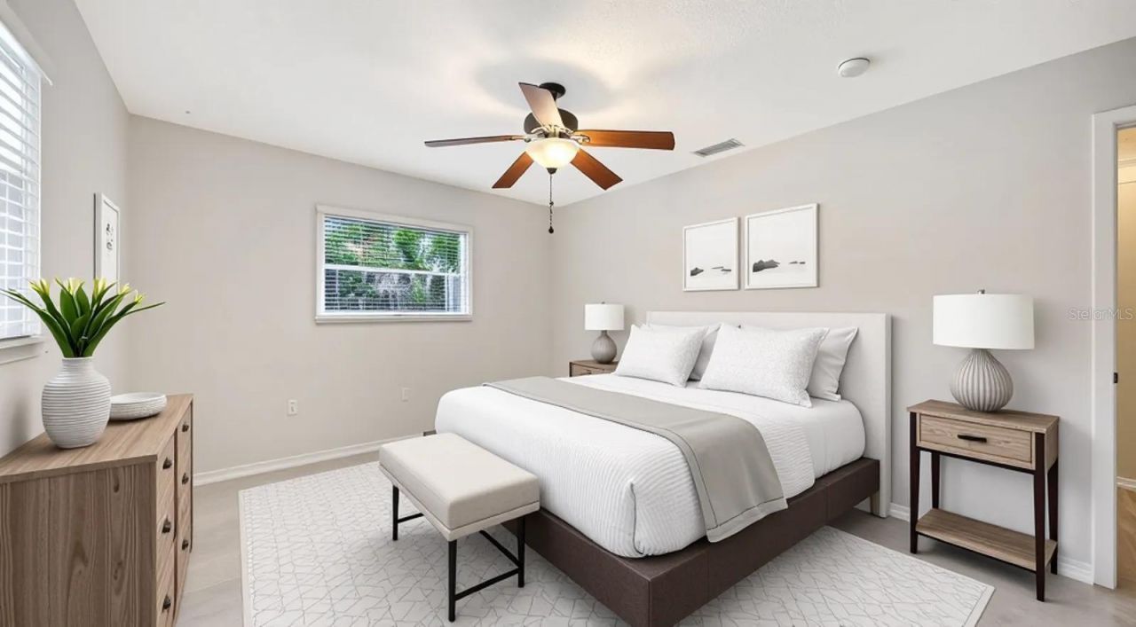 2295 Pine View Circle, Sarasota, FL 34231 Photo