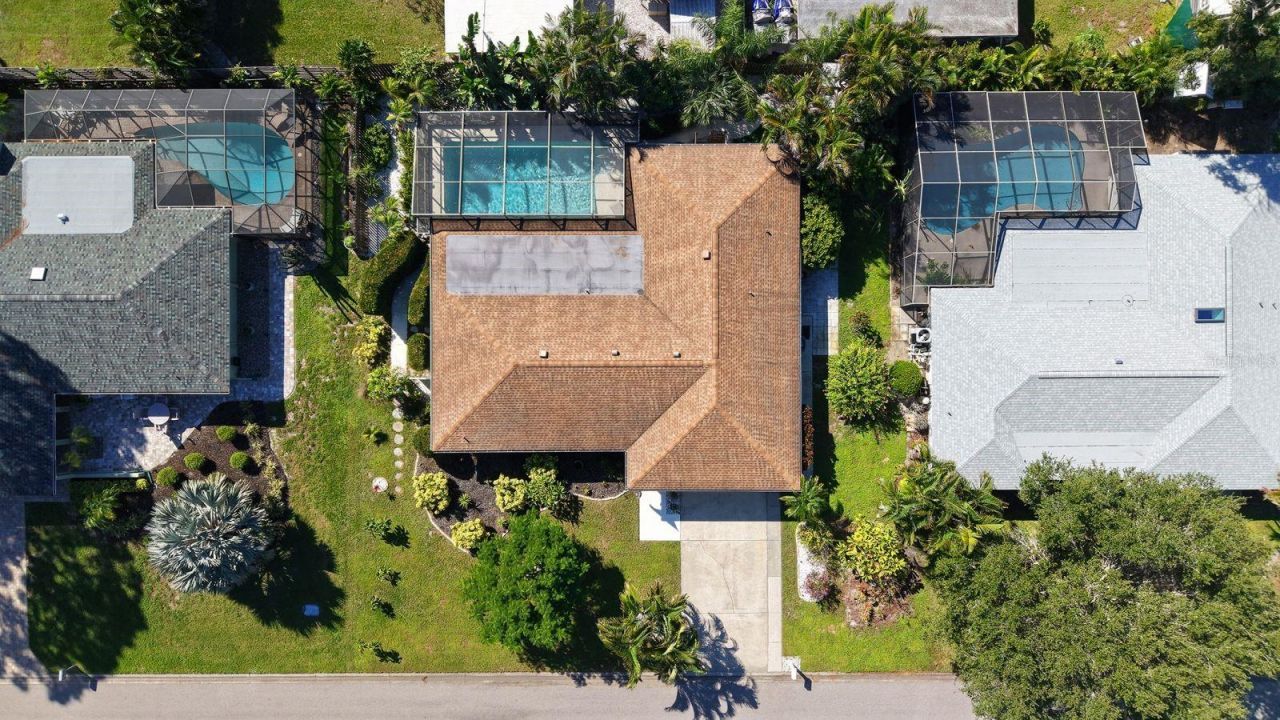 2295 Pine View Circle, Sarasota, FL 34231 Photo