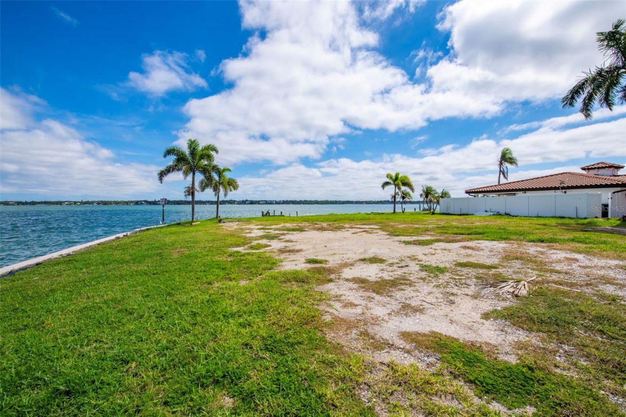 840 123rd Avenue , Treasure Island, FL 33706 Photo