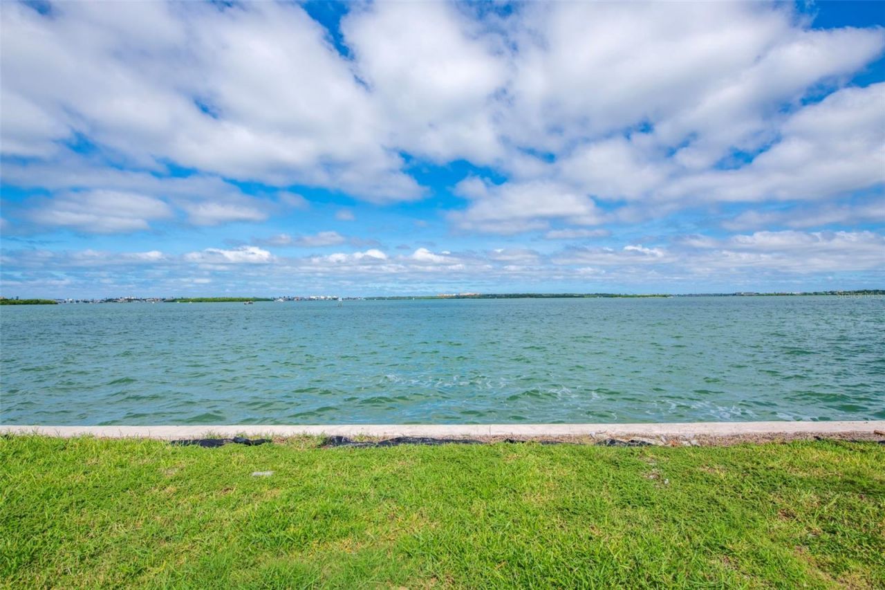 840 123rd Avenue , Treasure Island, FL 33706 Photo