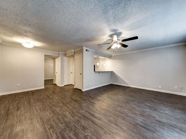 5426 Menchaca RD, Unit 210, Austin, TX 78745
